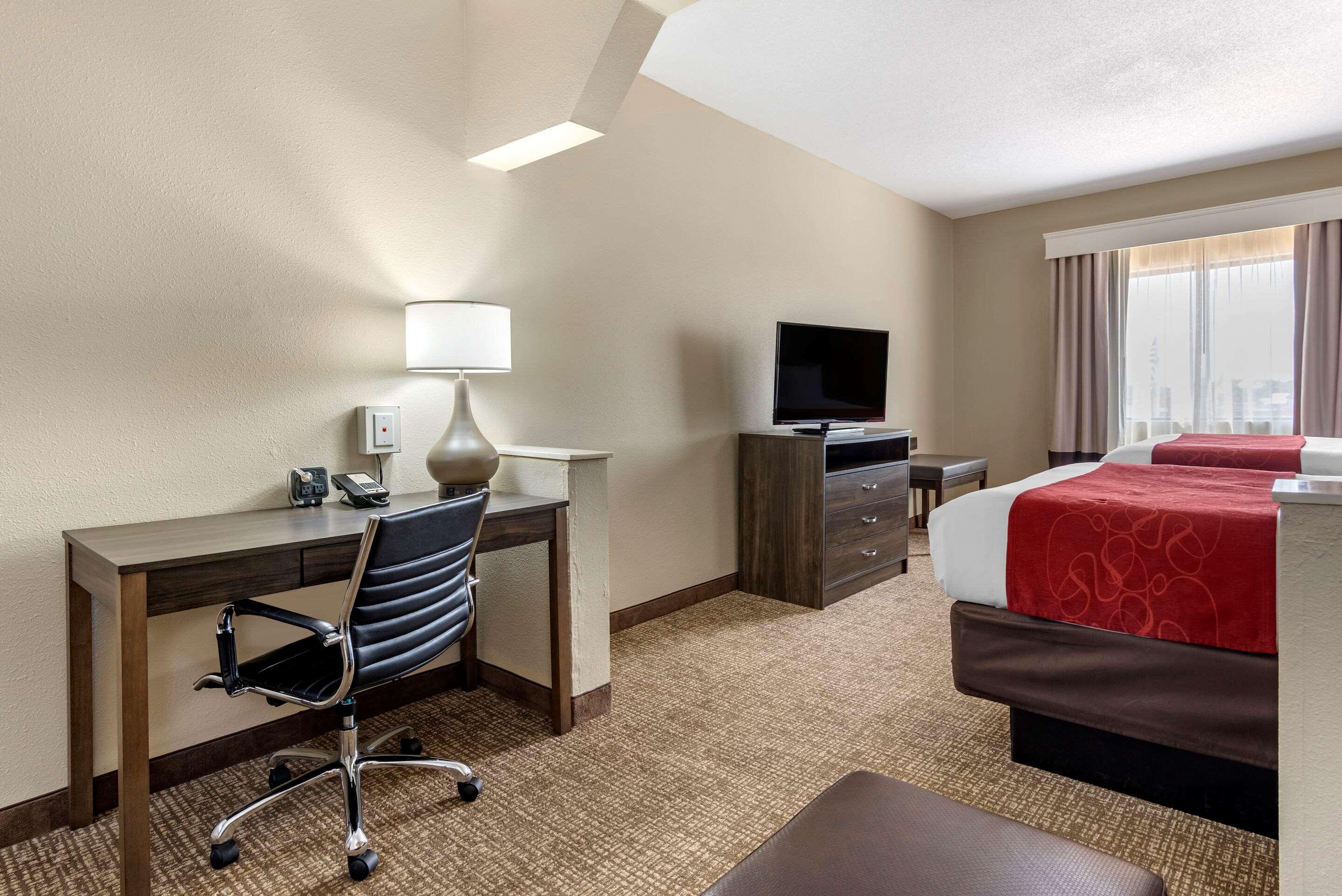 Comfort Suites Near Robins Air Force Base Уорнер-Робинс Экстерьер фото
