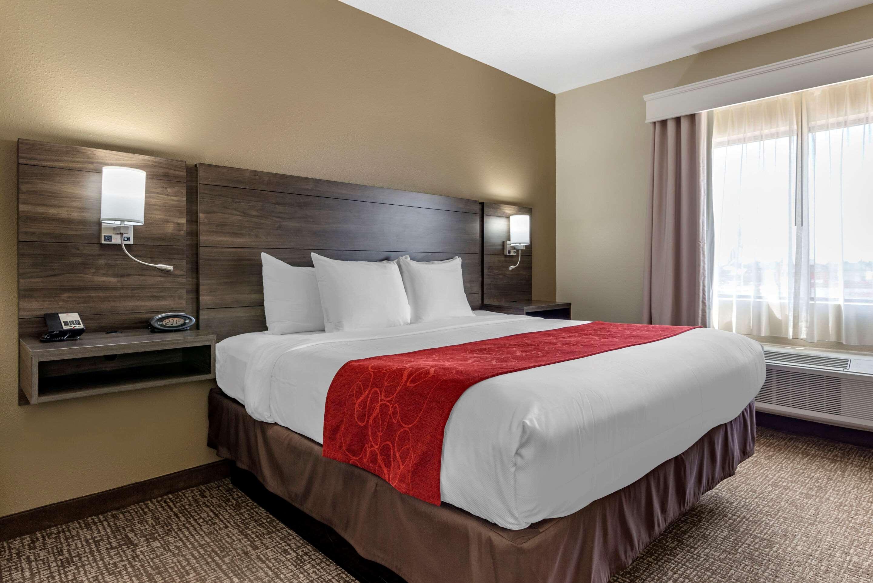 Comfort Suites Near Robins Air Force Base Уорнер-Робинс Экстерьер фото