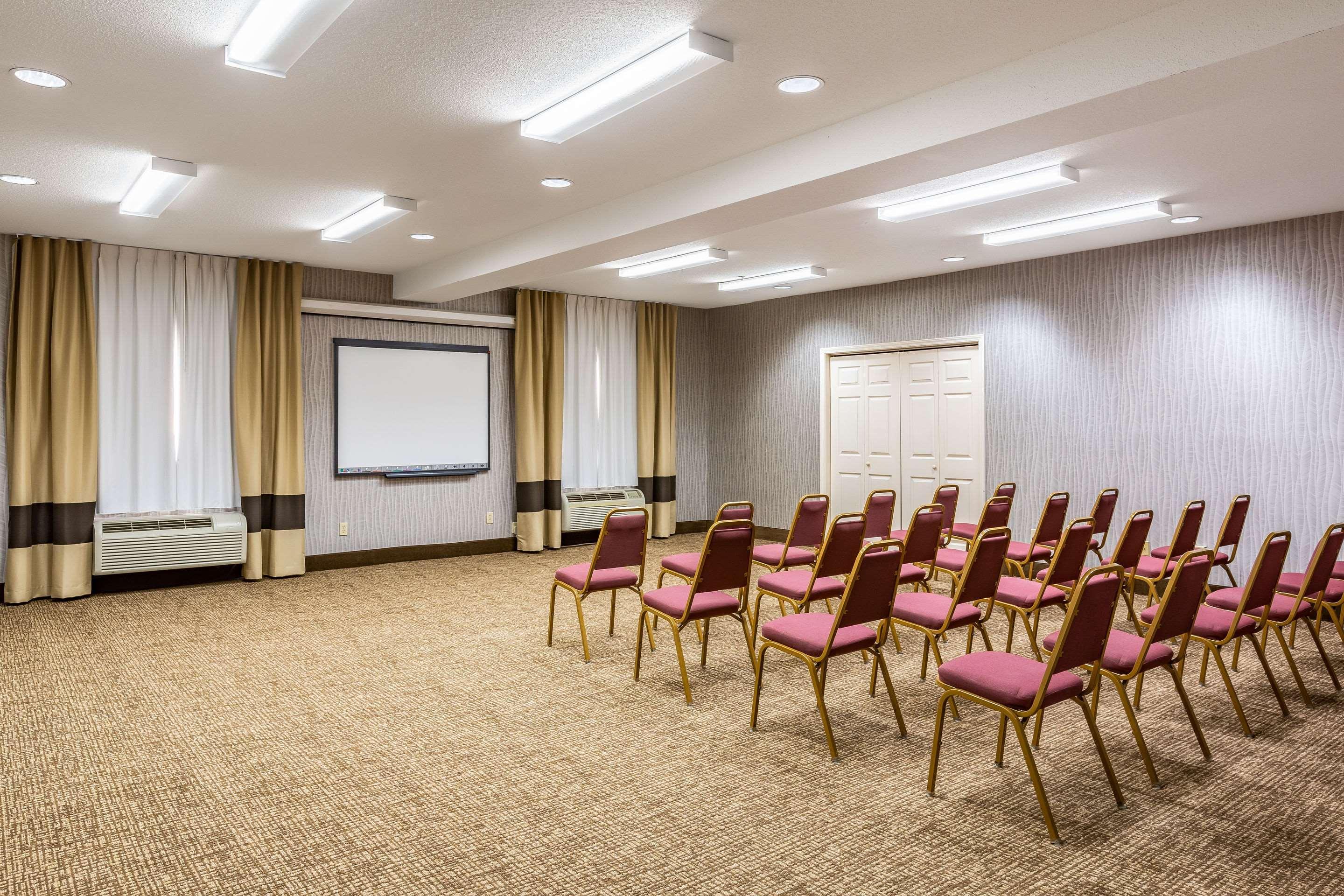 Comfort Suites Near Robins Air Force Base Уорнер-Робинс Экстерьер фото