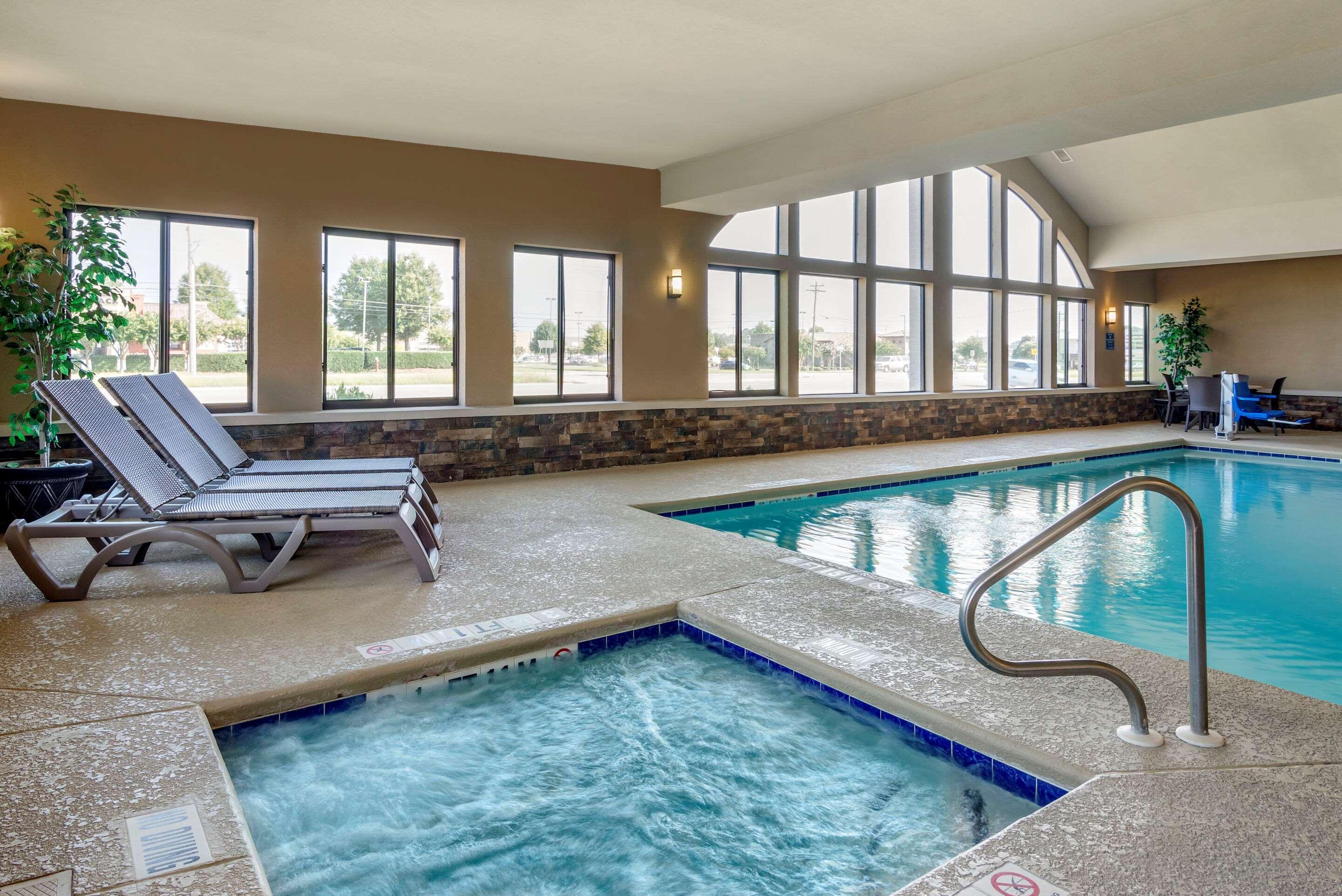 Comfort Suites Near Robins Air Force Base Уорнер-Робинс Экстерьер фото