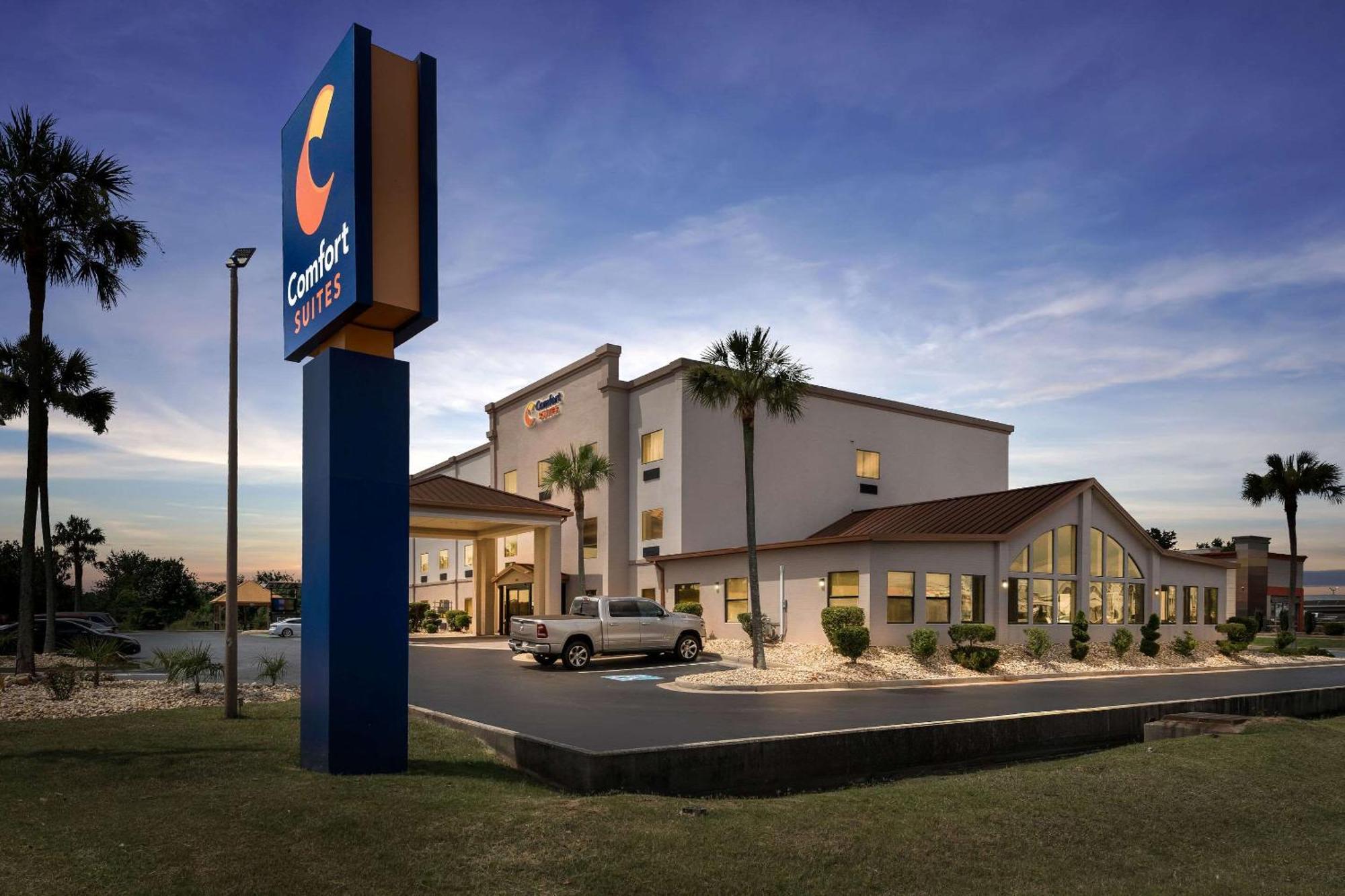 Comfort Suites Near Robins Air Force Base Уорнер-Робинс Экстерьер фото